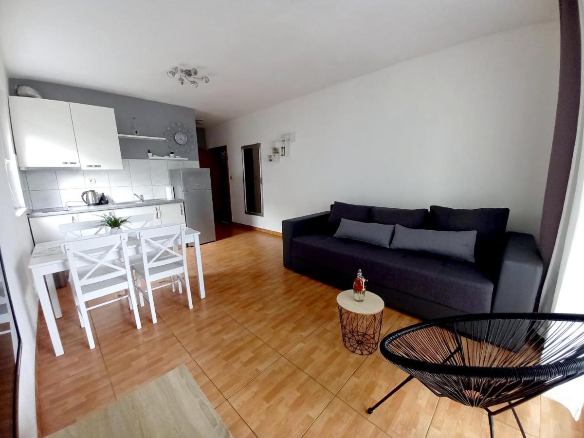 Apartments Marusic Makarska Buitenkant foto