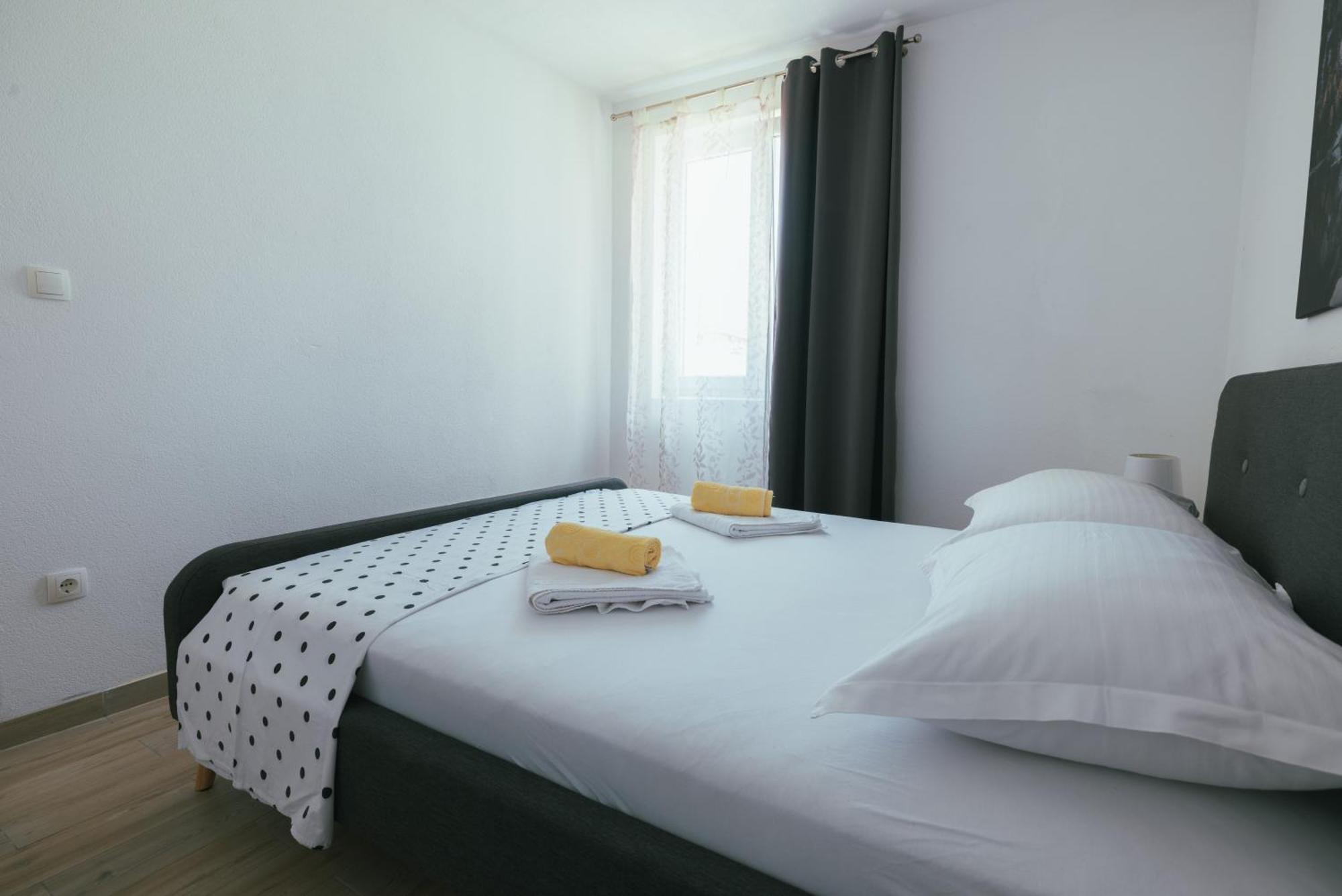 Apartments Marusic Makarska Buitenkant foto